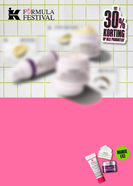 Promotiebanner voor de 'Formula Festival' met links verschillende vervaagde skincare-producten tegen een lichtgroene tegelachtergrond. Bovenaan staat het zwarte logo 'Formula Festival' met een roze druppel-icoon. Centraal staat een opvallend wit-met-zwart etiket met de roze tekst: "Tot 30% korting op alle producten*". Rechts bevindt zich een egaal roze vlak met rechtsonder een groen cirkelvormig label met de tekst "Waarde €43" en drie scherpe productvoorbeelden (een tube, een potje creme en een klein potje).