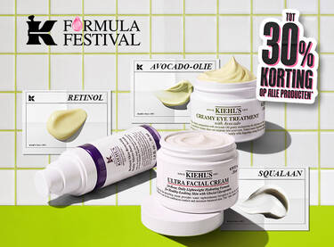 Formula Festival-banner van Kiehl’s met een selectie huidverzorgingsproducten, waaronder Ultra Facial Cream, Creamy Eye Treatment with Avocado en een retinolserum, afgebeeld tegen een witte tegelachtergrond met illustraties van avocado-olie, retinol en squalaan. Rechts staat de boodschap: “Tot 30% korting op alle producten*”, naast een felgroene achtergrond.