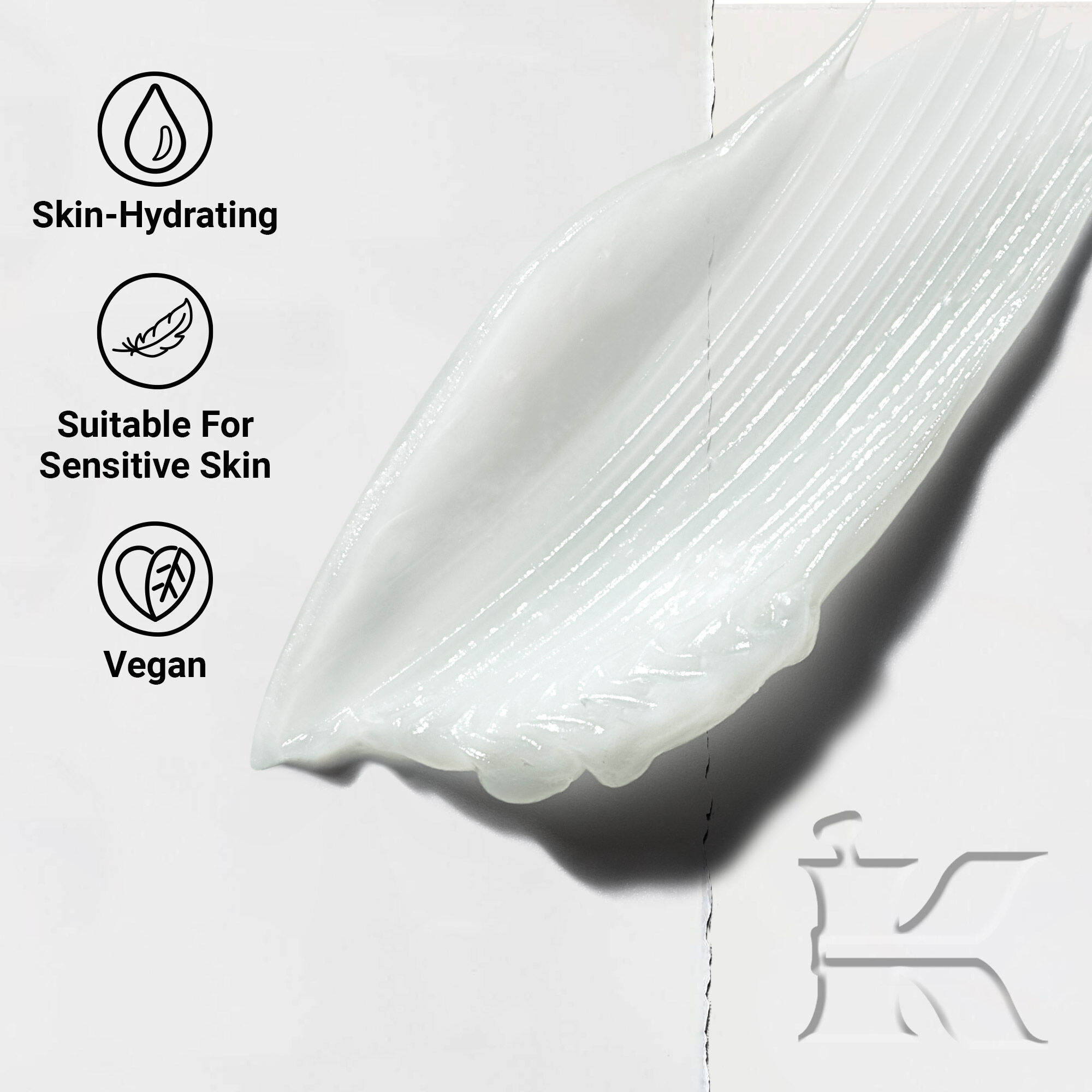 Close-up van de Lip Balm #1 textuur die een romige, hydraterende formule toont, ontworpen om de lippen te hydrateren.